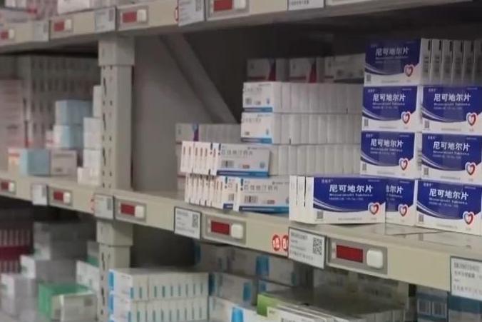 中方谈乌克兰危机:谴责针对无辜平民的袭击,呼吁相关方保持冷静克制
