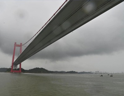 警方回应成都一河道疑发现浮尸