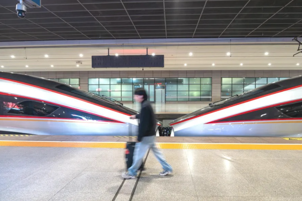 赵牧辰刘雨璠断崖式